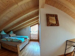 2 chambres, bureau, Wi-Fi, draps fournis