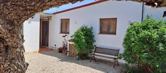 3 bedroom ground floor house on smallholding