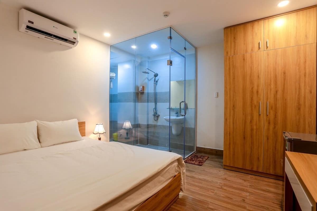 Standard Double Room | Premium bedding, desk, laptop workspace, blackout drapes