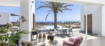 Unique house, with a lot of charm in an idyllic place