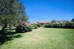 Property grounds - Appartamento Cala D'Ambra (San Teodoro)