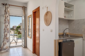 Studio | Private kitchenette | Fridge, stovetop, coffee/tea maker, electric kettle - Dora Pool Studios by Konnect, 150m from the Beach (Corfu)