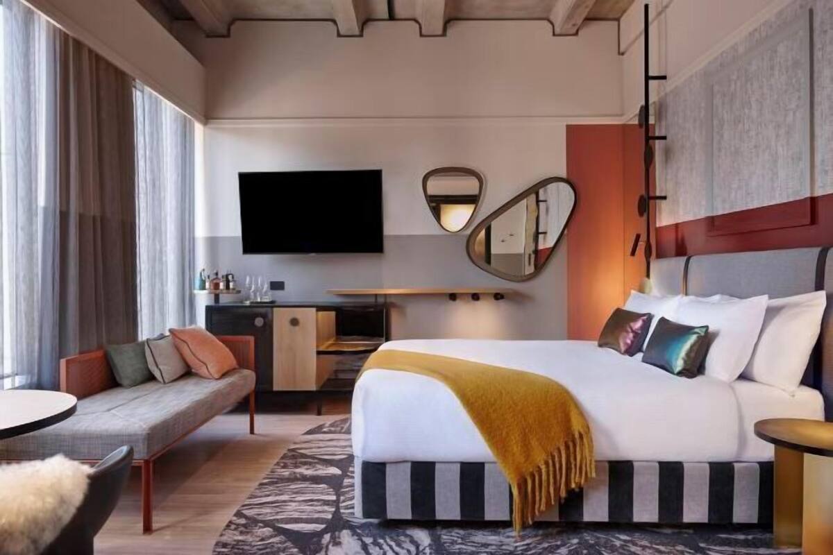 Minibar, in-room safe, individually furnished, laptop workspace