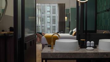 Minibar, coffres-forts dans les chambres, ameublement personnalisé
