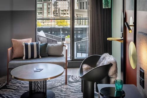 QT Executive Balcony