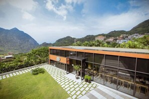 Japanese garden - Jien Mount Villas (New Taipei City)