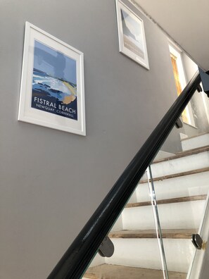 Interior - Spacious home close to all beaches w. parking & charging. (Newquay)