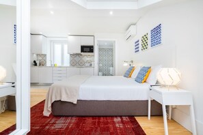 1 chambre, fer et planche à repasser, Wi-Fi, draps fournis