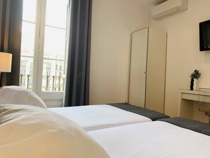 5 室のベッドルーム、アイロン / アイロン台、WiFi、ベッドシーツ