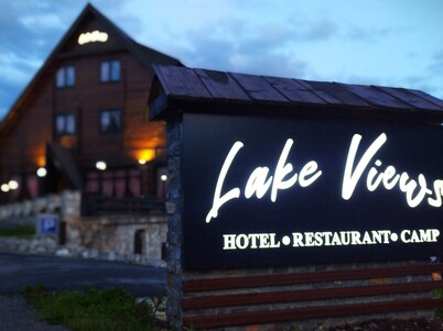 Lake Views Hotel contains 10 units 