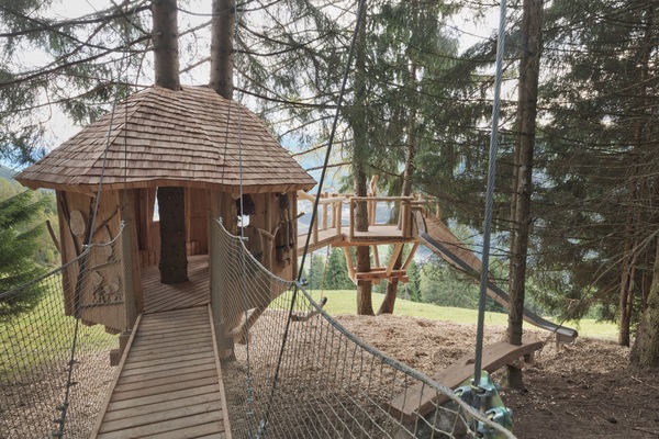 Children's play area - outdoor