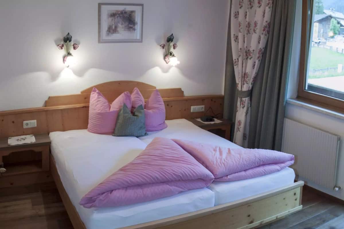 Apartment (Top 2) | Kostenloses WLAN, Bettwäsche