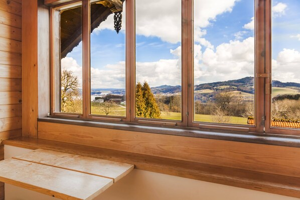 Familieleilighet | Utsikt fra rommet