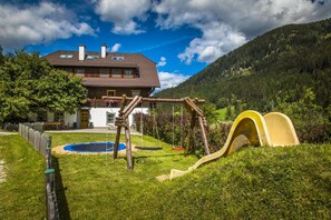 Children's play area - outdoor