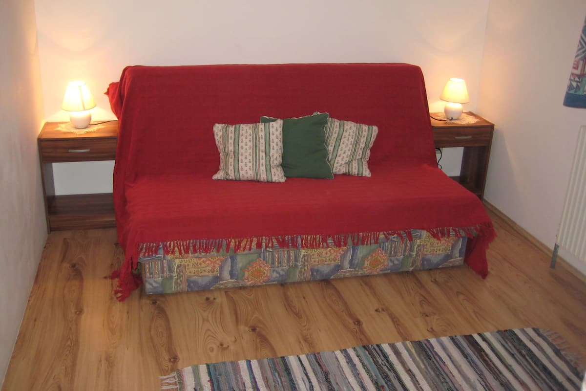 Apartment (Feichtenstein)