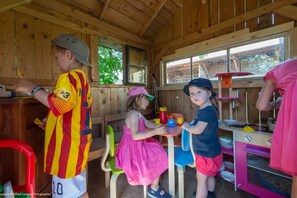 Children’s activities - Weslhof (Attersee)