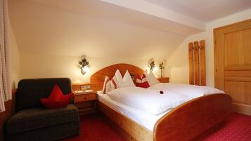 Double Room | Free WiFi, bed sheets