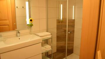 Apartment (Haunold) | Badezimmer | Dusche