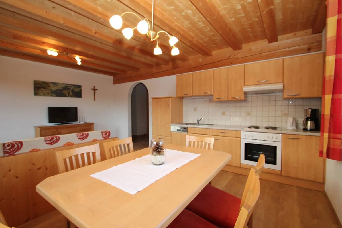 Apartment (Kinigat) | Private kitchen
