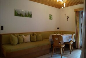 Appartement | Woonkamer