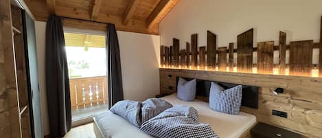 Departamento | Escritorio, insonorización, cunas gratuitas y wifi gratis