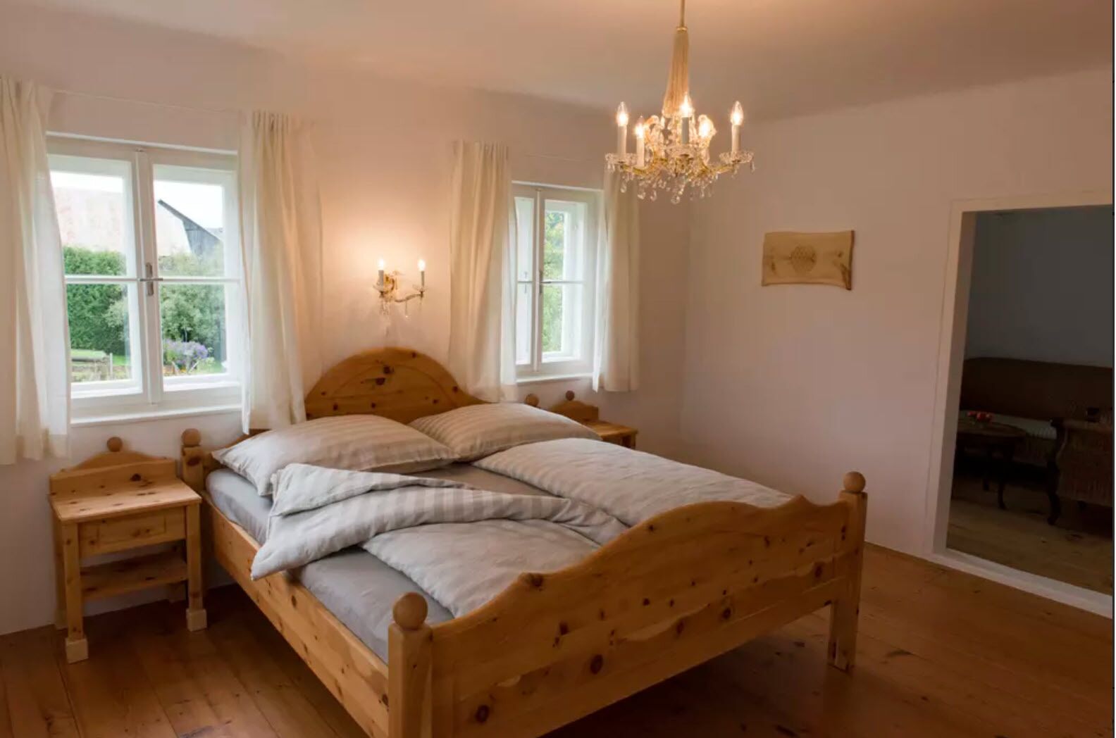 Apartment (Urgmiatlich) | Free WiFi, bed sheets