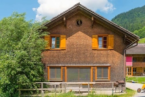 Fachada de la propiedad