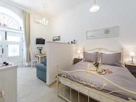 Estúdio (Studio Apartment) | 1 quarto, ferros/tábuas de passar roupa, Wi-Fi de cortesia