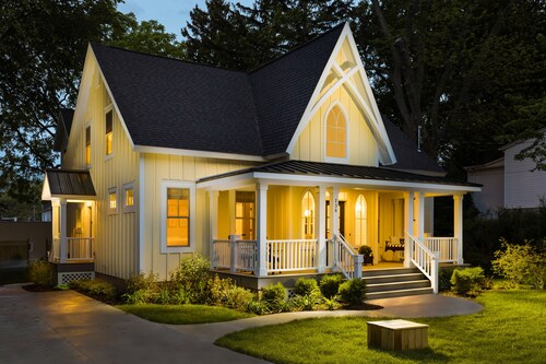 Tuck'd Away - Newly Built Vacation Home Located in Downtown Saugatuck