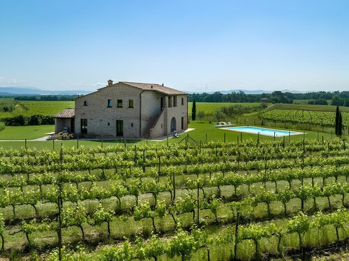 Villa Le Vigne, 9 pax, private pool