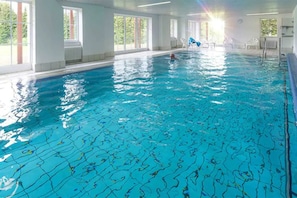 Indoor pool - Ferienwohnung Schwarzwald (Hinterzarten)
