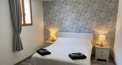 3* GITE IN LOIRE.  Tranquil setting in the beautiful countryside