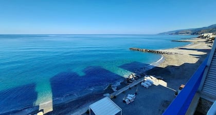 Sea Palace Hotel