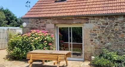 Pretty stone house with garden in Perros-guirec