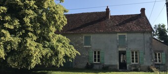 Charming farmhouse 2 hours from Paris