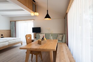 1 bedroom, iron/ironing board, travel crib, free WiFi