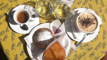 Frühstück gegen Gebühr