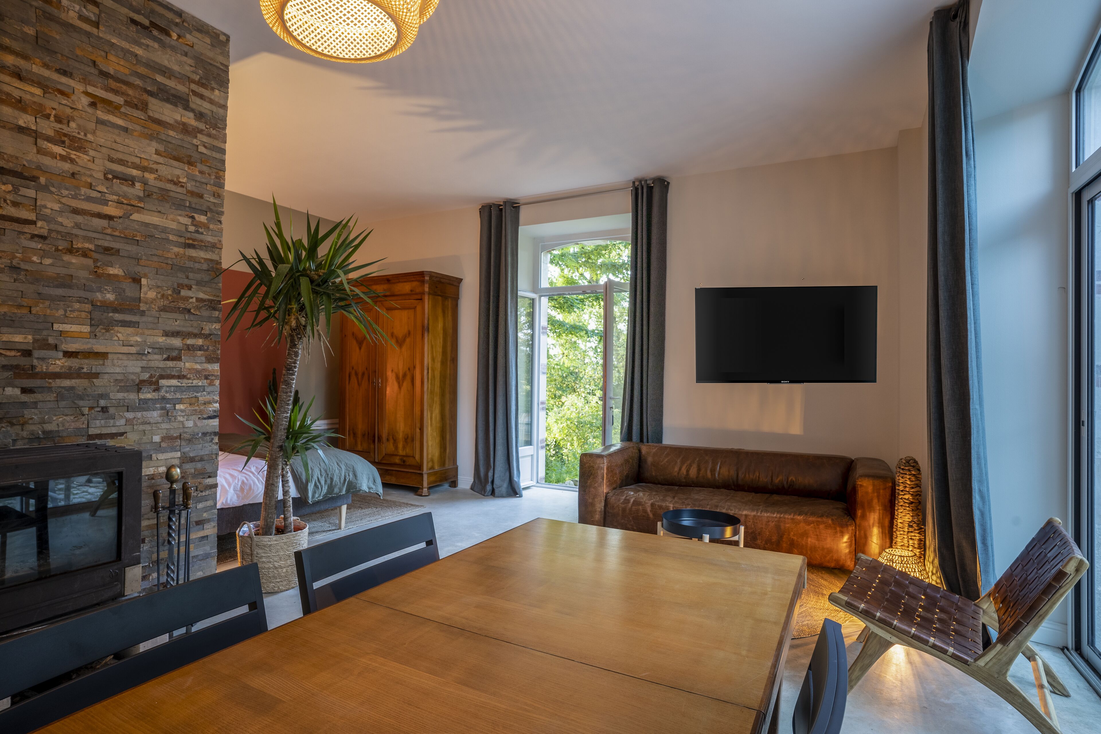 studio | living area