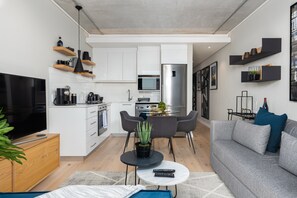 Fernseher, Netflix, Streaming-Dienste