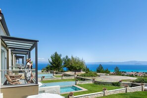 Deluxe Villa, 2 Bedrooms, Sea View | Terrace/patio