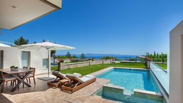 Villa Deluxe, 2 chambres, vue mer | Piscine privée