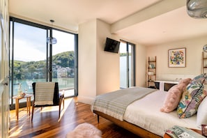 4 chambres, fer et planche à repasser, lit parapluie, Wi-Fi gratuit