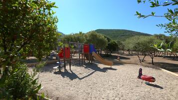 Aire de jeux - extérieure