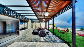 Fachada da propriedade