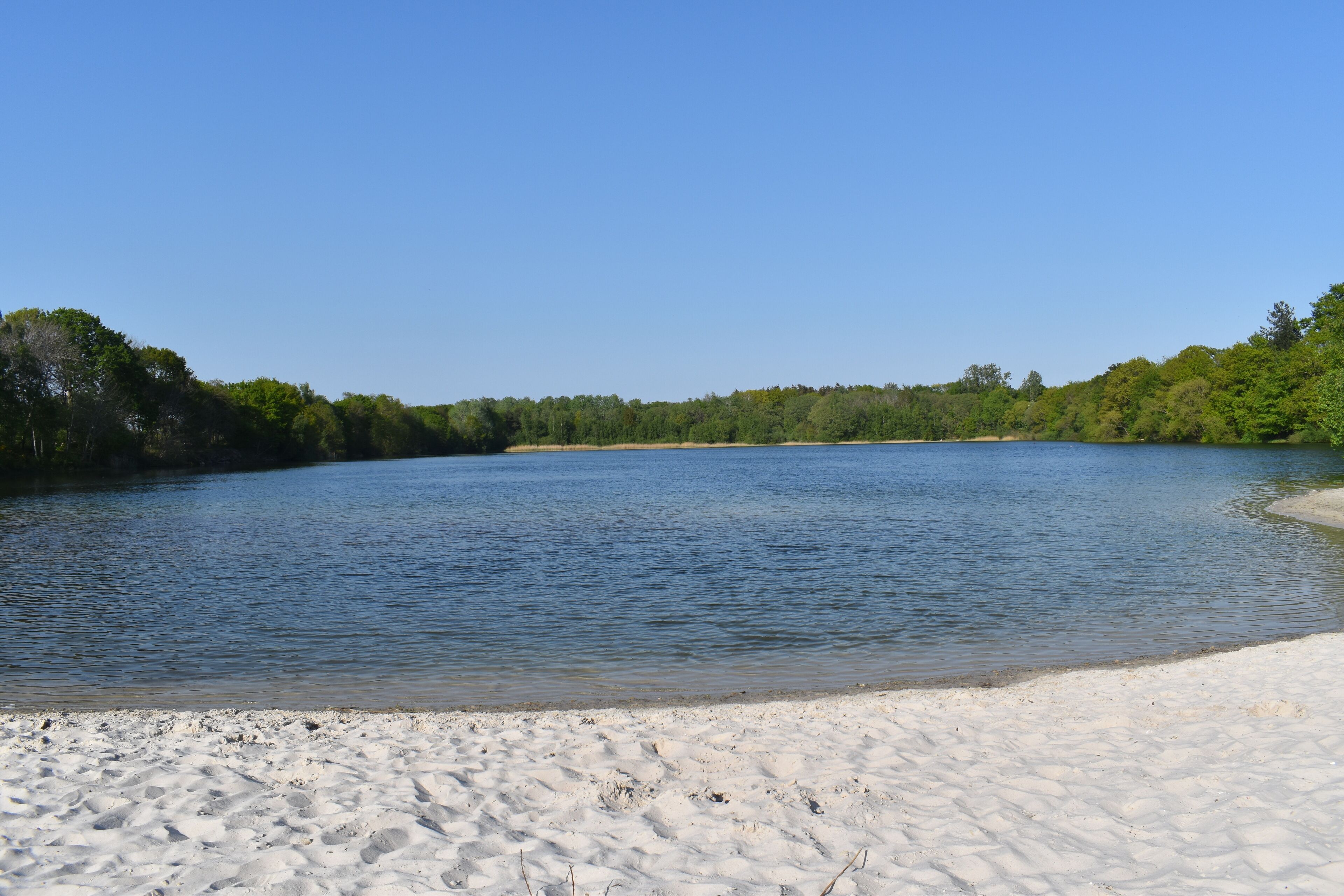 Plage à proximité, chaises longues