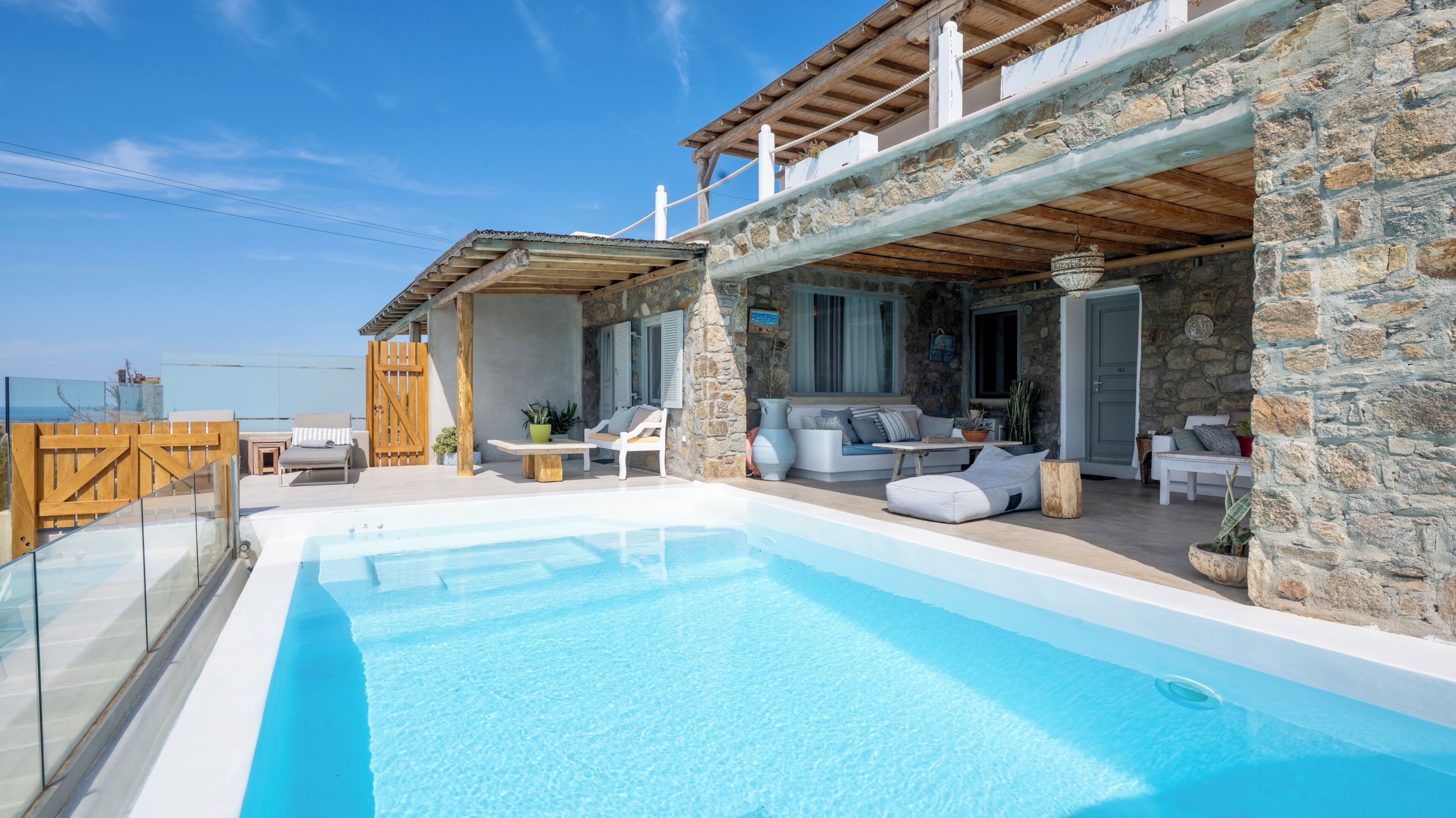 Deluxe House, 1 Bedroom, Kitchenette, Pool View | Private pool