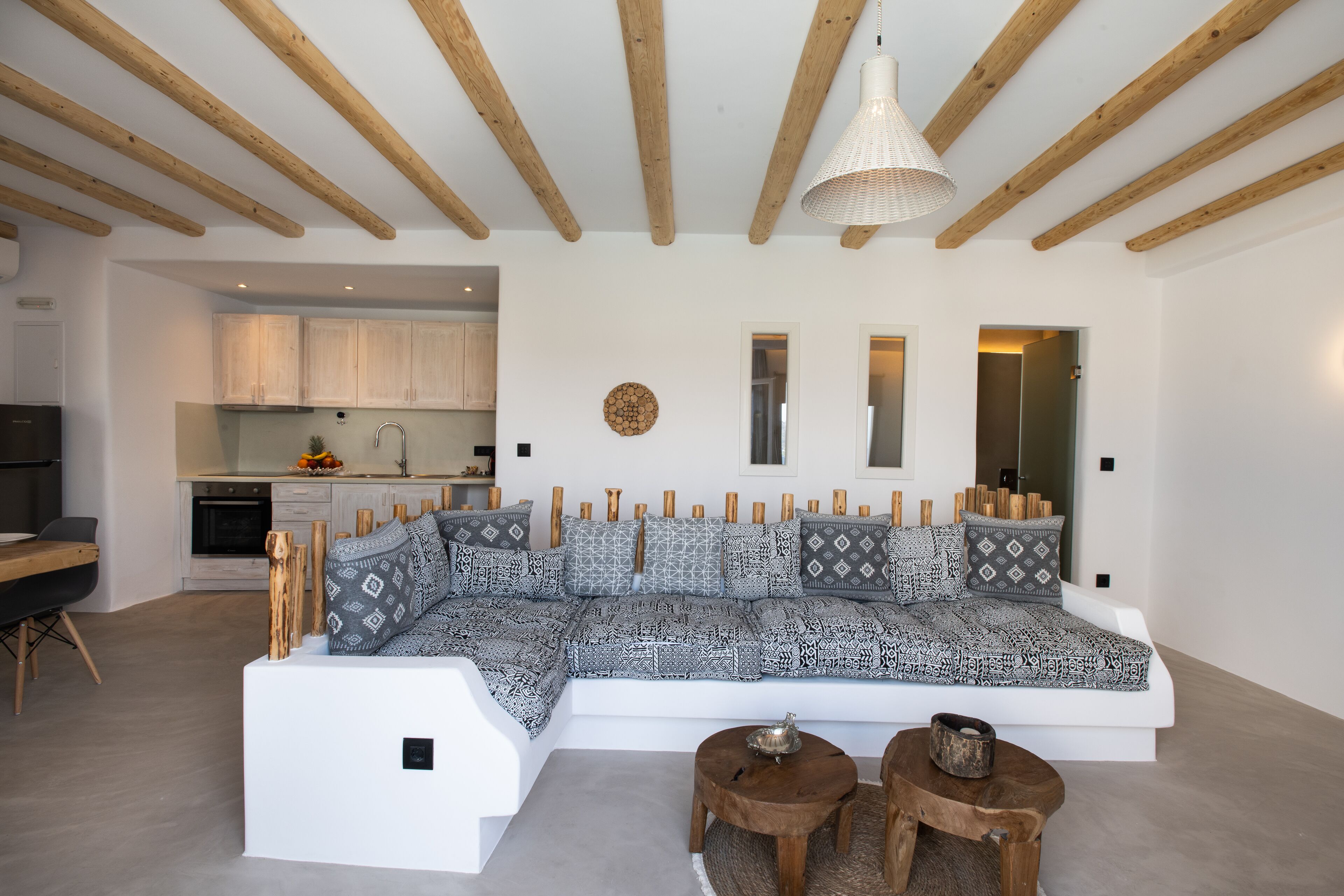 Deluxe Villa, 3 Bedrooms, Private Pool, Mountain View | Living area