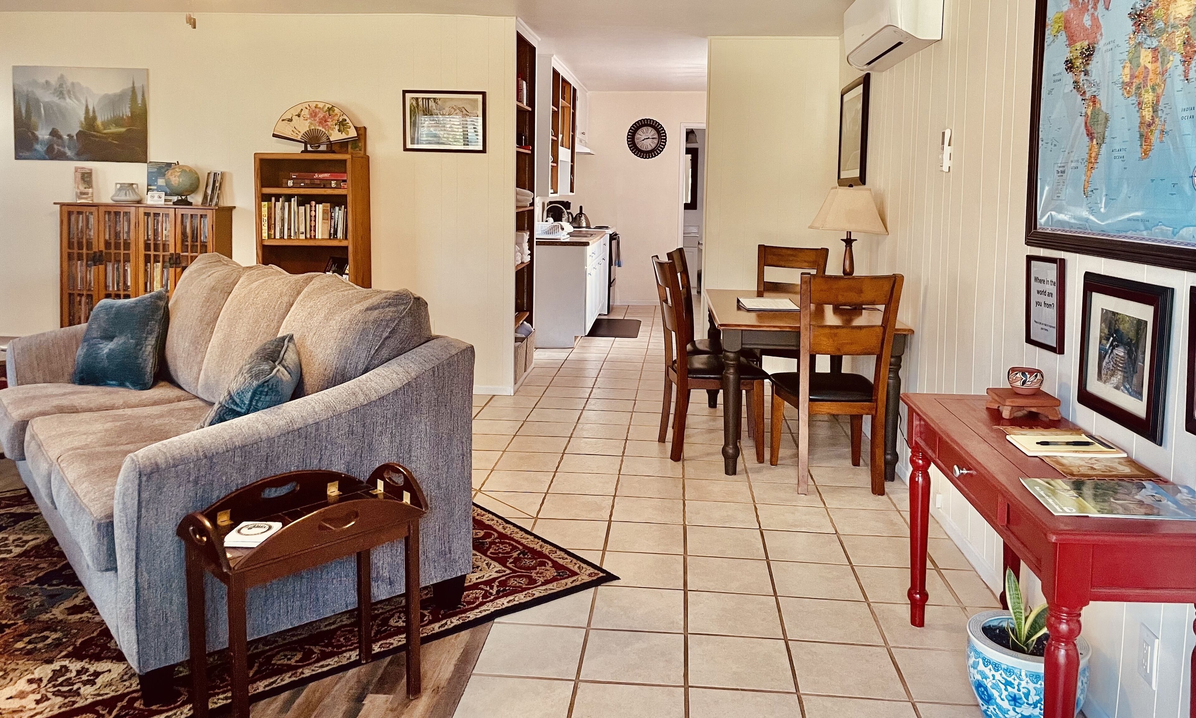 Smart TV, DVD player, table tennis, books