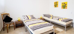 2 bedrooms, WiFi, bed sheets