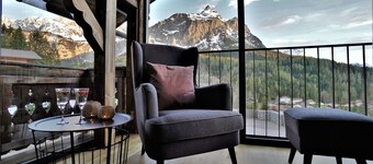 The Hof Chalet on the Zugspitze with mountain views, private garden, hot tub, sauna.